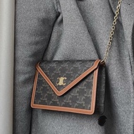 買到賺到✨99新🆕Celine賽琳triomphe老花焦糖拼色Woc信封包肩背包單肩斜挎包