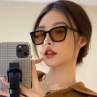 ❏☍✹Cermin mata hitam pasangan GM baharu pelindung UV wanita bingkai besar cermin mata coklat hiasan jaring pasang surut