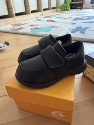 全新購自日本Moonstar 男童皮鞋 - Size 15.0