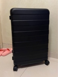 幾乎全新無印良品 可調手柄行李箱 (75L) Muji Free Adjustable Handle Hard Shell Suitcase (75L)