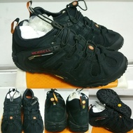 Sepatu Gunung Hiking Trekking Merrell Chameleon Vibram Goretex Black