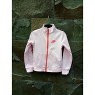 Link CO for Nike brand children's jackets aged 3-4 years.