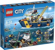 全新靓盒 Lego 60095 City Deep Sea Explorers 60095 Exploration Vessel未開靓盒配合 10210 玩最好