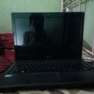 laptop acer bekas