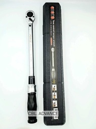 FORCE ด้ามปอนด์ ประแจปอนด์  ประแจวัดแรงบิด ขนาด 1/2 นิ้ว 40-210 Nm.รุ่น 6474210J