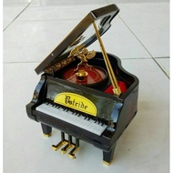 Kotak Musik (Music Box) Piano Romantis Ulang Tahun