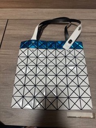 BAOBAO Issey Miyake