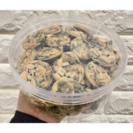 Nuts cookies Florentine