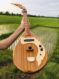 พิณโปร่งไฟฟ้าขนาดกลางอย่างดี พร้อมส่งฟรี เพียง 999 บาท