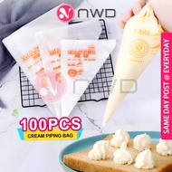 《 𝗙𝗥𝗢𝗦𝗧 𝗙𝗟𝗢𝗪 》 100pcs Disposable Piping Bag Pastry Icing Bags Baking Supplies Beg Paip 一次性裱花袋 NWD