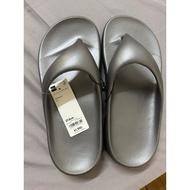 GU Japan Sandals