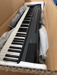 Yamaha P-125 電子琴