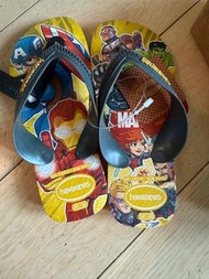 (全新) Havaianas Kids Marvel Thongs Size13c/1Y