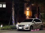 【 買對中古車 何必買新車 - CP值超高 】  2015年 賓士 B200 CDI 柴油 五門 2.2