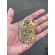 Atardar Baliktaran Engraved Medallion