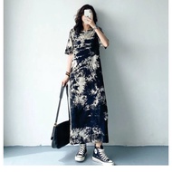 ie-dye short-sleeved T-shirts loose long knee-length drees. Baju tie-dye casual pengan pendek