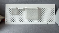 白色IKEA洞洞板 IKEA Pegboard with accessories