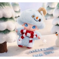 Urgent ️ Dimoo snowman Keychain