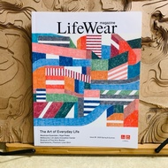 B421 magazine LifeWear
