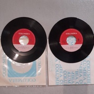 VINYL RECORDS 2 PCS @ 40 COLUMBIA RECORDS IN NEAR MINT to MINT CONDITION