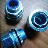 FLEXIBLE METAL CONDUIT CONNECTOR 1 1/ 4" 32MM