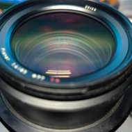 Zeiss Milvus 1.4/85 zf nikon mount 注意