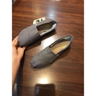 Chinese goods ~ 2 weeks - Gray Toms Shoes