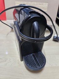 Nespresso D40 Inissia ***已壞***不能開機 推薦拆件用