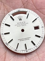 🐦🐦Rolex DayDate 原裝銀色面🐦🐦🇮🇹🇮🇹罕有內圈羅馬字🇮🇹🇮🇹狀態靚仔👍🏻👍🏻😇適合18039 18239 18K白金等型號🔴🟣