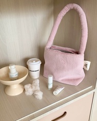 Fluffy Cream – Cream Couch X INNISFREE Collaboration Collection
