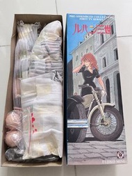 全新 MEDICOM  雷朋三世 峰不二子 figure