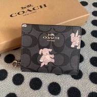 ใหม่กระเป๋าสตางค์ผู้หญิงกระเป๋าสตางค์ใบสั้นพับสองพับอเนกประสงค์แบบคลาสสิกมีในสต็อก CC472 CC920 CC921