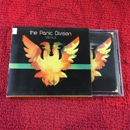 The Panic Division  Versus     (Unsealing )    hang8