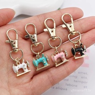 4 Mini Sewing Machine Keychains - Memory Points and Meaning, Vintage Metal Keychains V1VY