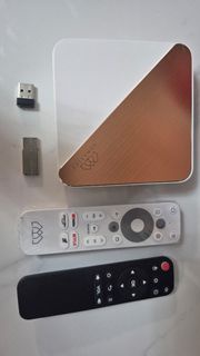 Homatics雙系統電視盒子 Android +CoreELEC