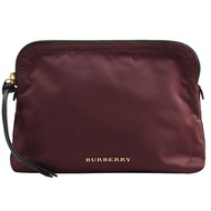 BURBERRY 4020914 金屬LOGO尼龍拉鍊萬用手拿包.酒紅