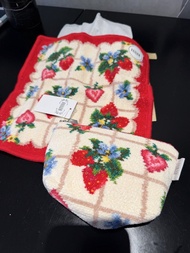 Feiler Strawberry Handkerchief and Pouch Set