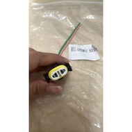 H11-SOCKET H11 BULB SOCKET (CERAMIC) (KERETA H11 BULB SOCKET)