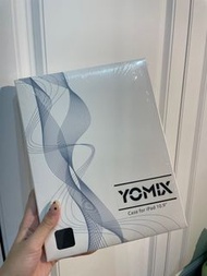 YOMIX 優迷 Apple iPad 10.9吋防摔三折支架帶筆槽保護套(附贈玻璃鋼化貼/iPad Air5/4)-黑色