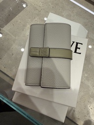 Loewe 銀包