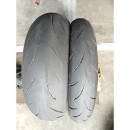 tayer size 180/55/ZR 17-120/70/ZR 17 brand Bridgestone tahun 18 Ada tampal