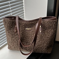 Simple Large-Capacity Furry Tote Bag 2024 Fashionable Furry Commuter Bag All-Match Shoulder Bag