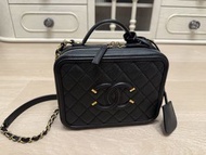 Chanel vanity bag vanity case (21 cm) 中 size 化裝包 相機包 黑色 牛皮 魚子醬皮