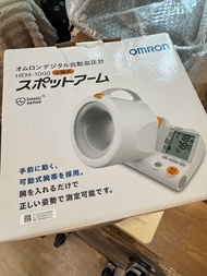 OMRON HEM-1000 上臂式血壓計