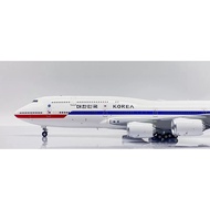 JC Wings LH2346 1/200 Korean Government Presidential Special Machine Boeing 747-8 22001