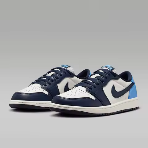 Nike Genuine Air Jordan AJ1 Men's Low-top Retro Basketball Shoes CZ0790-400