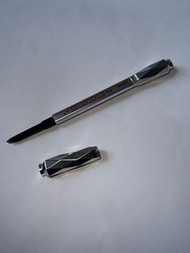 Benefit eyebrow 眉筆