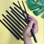 COMBO 50 ĐÔI Đũa Nhựa Đen Xoắn 2 Đầu Chống Trượt Sang Trọng Chất Lượng Cao