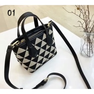 SLING BAG Wanita, SLING BAG, HAND BAND. BEST QUALITY