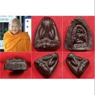 Phra Pidta Pim BangSeh Lang NangKwak
Luang Ta Khaw 隆达考第一个必打后招财女神牌